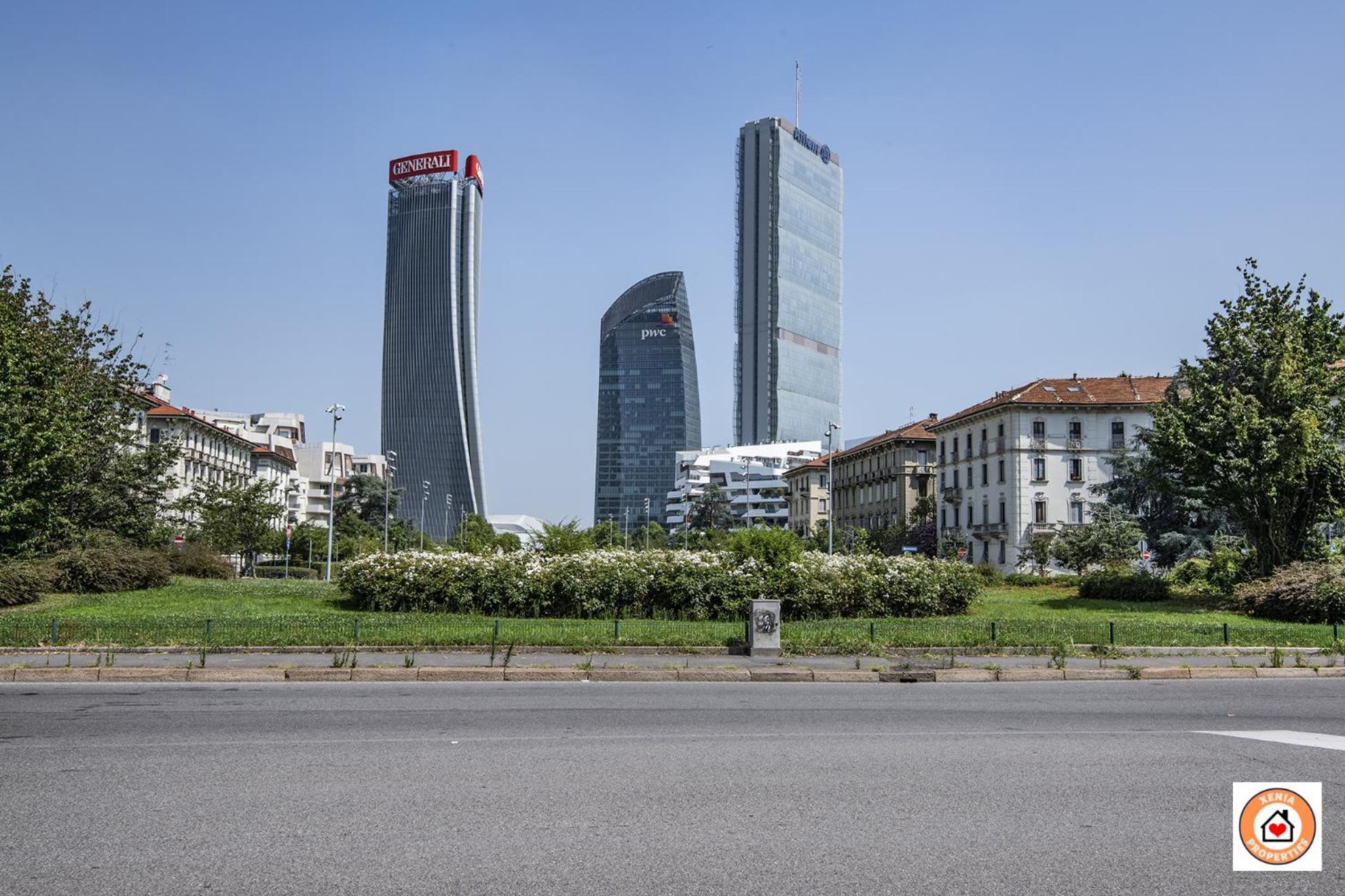 Fiore Milanese - San Siro, Fiera & City Life - Rinnovamento Facciata Palazzo In Corso Exterior photo
